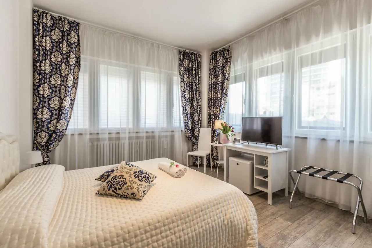 Central City Rooms Bologna Italien